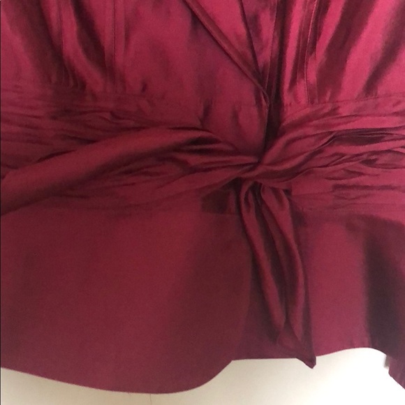 red fully lined jacket. - Picture 3 of 5